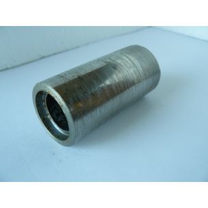 Trubka kr. 36,00x6,80 - 1.3505 zbytek dlouhý  65+5 Zbytek kruhové trubky 36 x 6,8 - 65+5 mm z ložiskové oceli 1.3505 (100Cr6+AC) podobné 14 109 dle ČSN, povrch h11 broušený nebo loupaný, tolerance tloušťky stěny ±10%